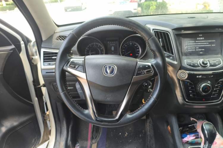 Used CHANGAN CS35 2017 1.6L Automatic Luxury Model Steering Wheel