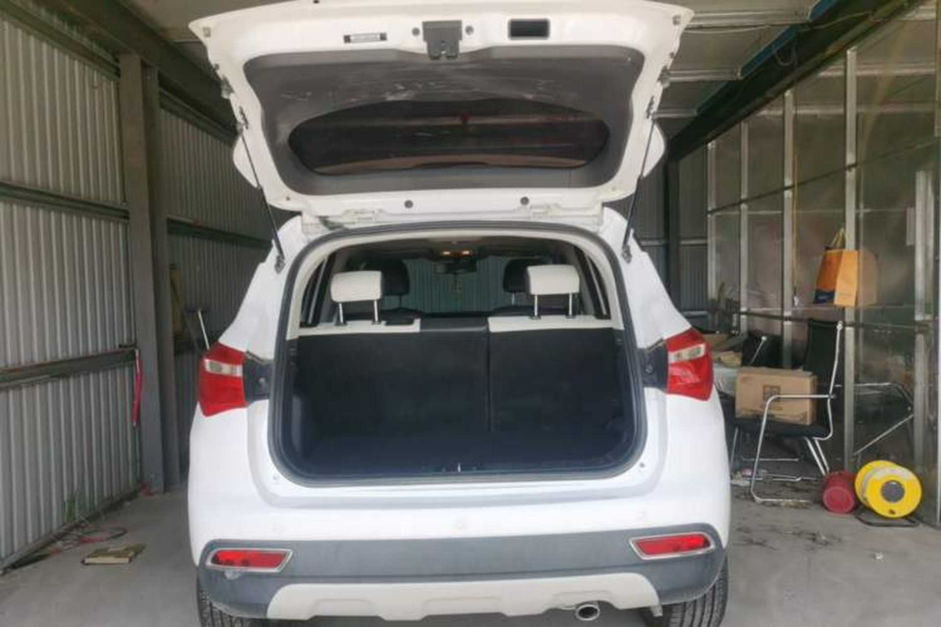 Used CHANGAN CS35 2017 1.6L Manual Luxury Model Trunk