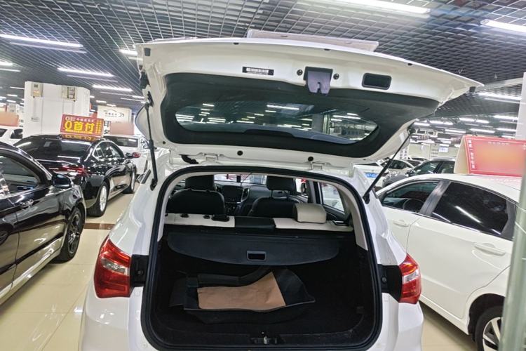 Used CHANGAN CS35 2017 1.6L Automatic Luxury Model Trunk