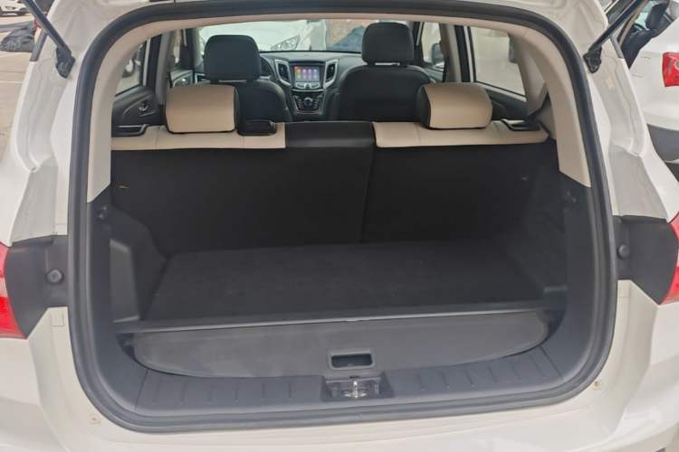 Used CHANGAN CS35 2017 1.6L Automatic Luxury Model Trunk