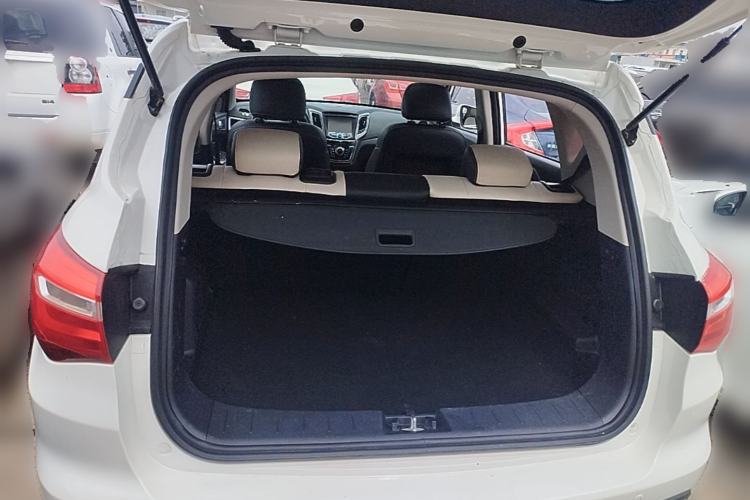 Used CHANGAN CS35 2017 1.6L Automatic Luxury Model Trunk