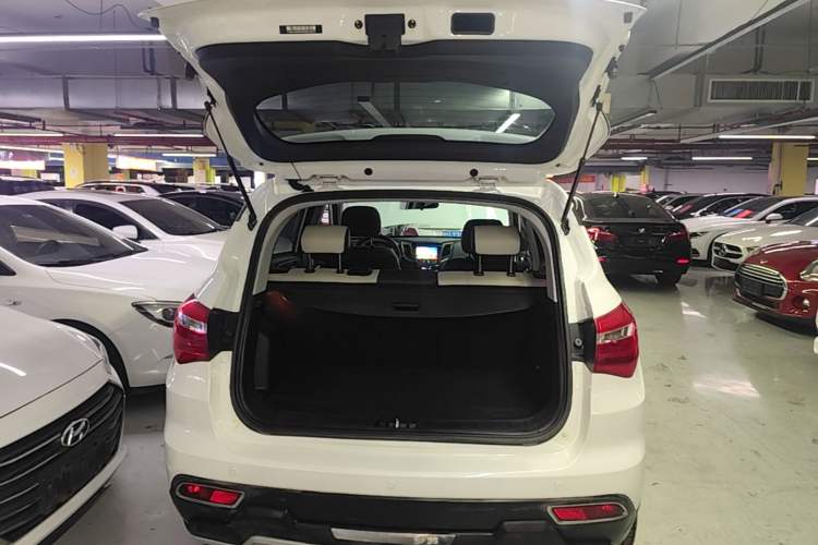 Used CHANGAN CS35 2017 1.6L Automatic Luxury Model Trunk