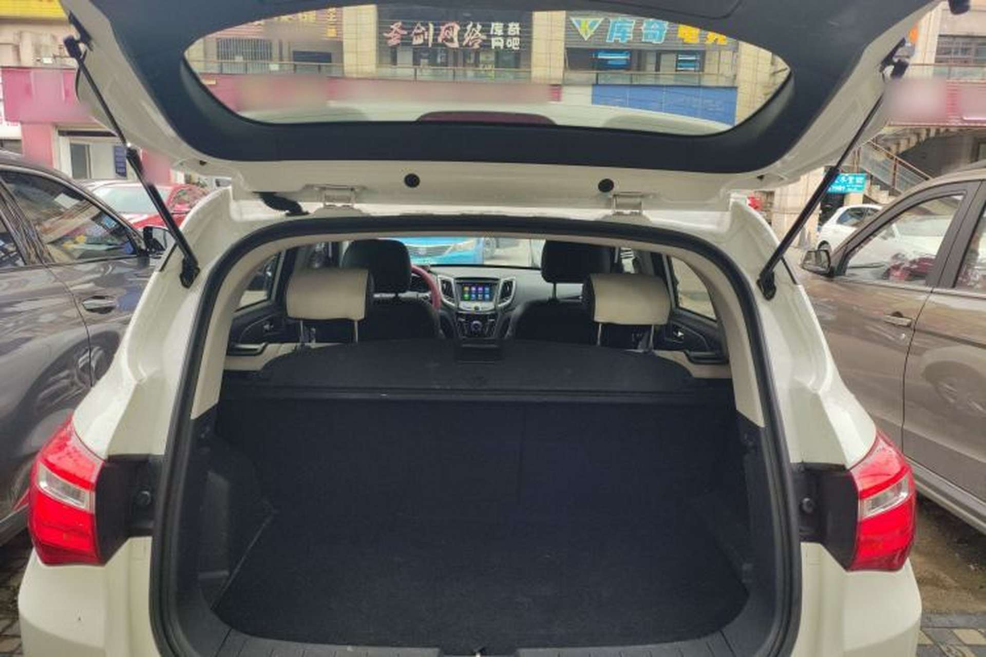 Used CHANGAN CS35 2017 1.6L Automatic Luxury Model Trunk