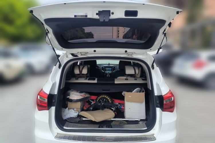 Used CHANGAN CS35 2017 1.6L Manual Luxury Model Trunk