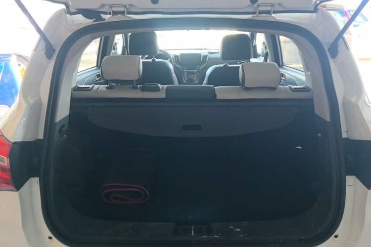 Used CHANGAN CS35 2017 1.6L Manual Luxury Model Trunk