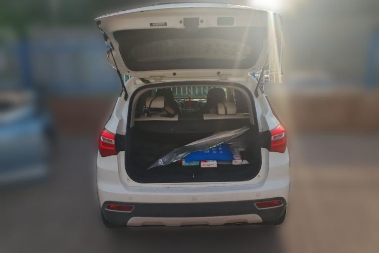Used CHANGAN CS35 2017 1.6L Manual Luxury Model Trunk