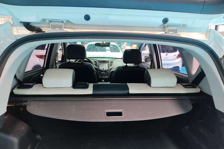Used CHANGAN CS35 2017 1.6L Automatic Luxury Model Trunk