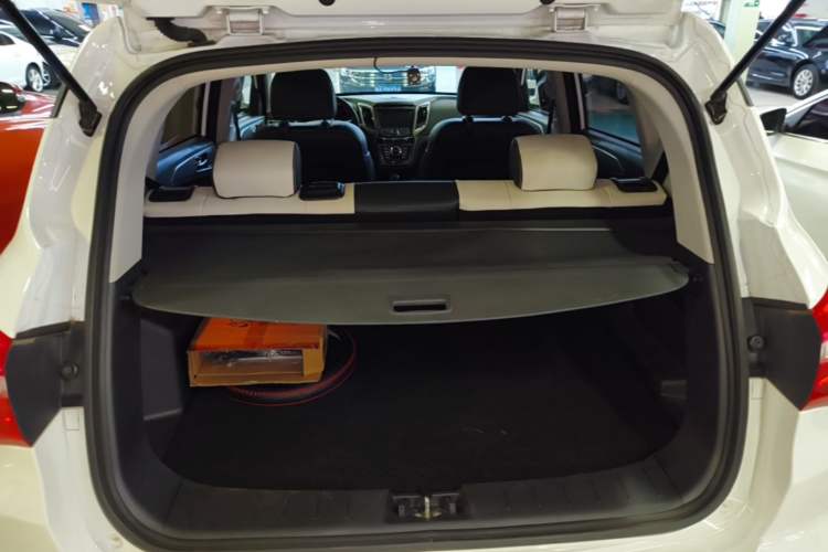 Used CHANGAN CS35 2017 1.6L Automatic Luxury Model Trunk