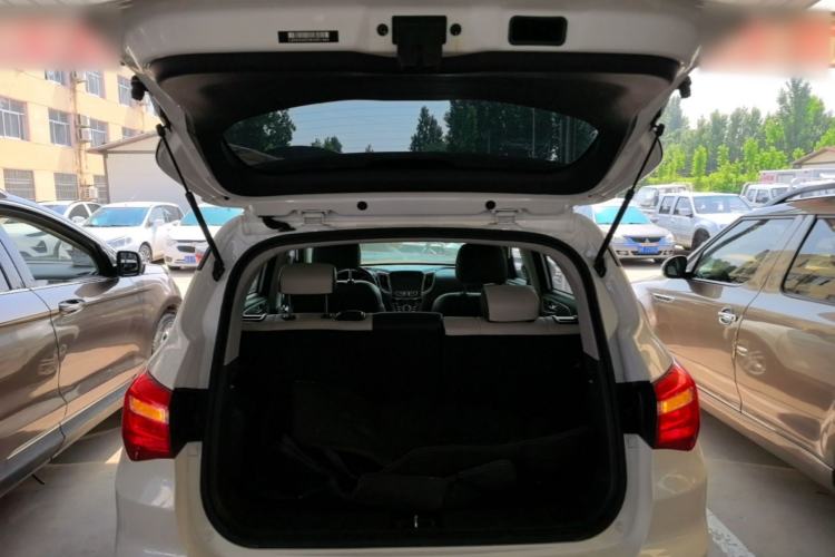 Used CHANGAN CS35 2017 1.6L Automatic Luxury Model Trunk