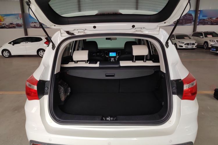Used CHANGAN CS35 2017 1.6L Automatic Luxury Model Trunk