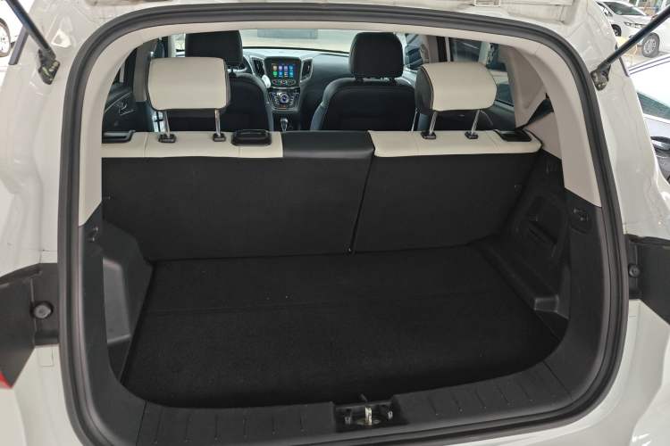 Used CHANGAN CS35 2017 1.6L Automatic Luxury Model Trunk