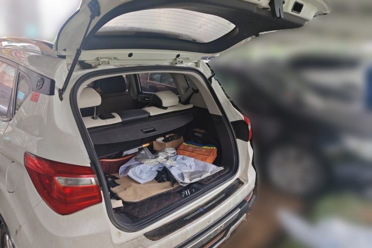 Used CHANGAN CS35 2017 1.6L Manual Luxury Model Trunk