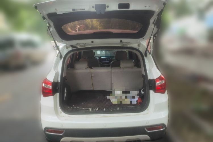 Used CHANGAN CS35 2017 1.6L Manual Luxury Model Trunk