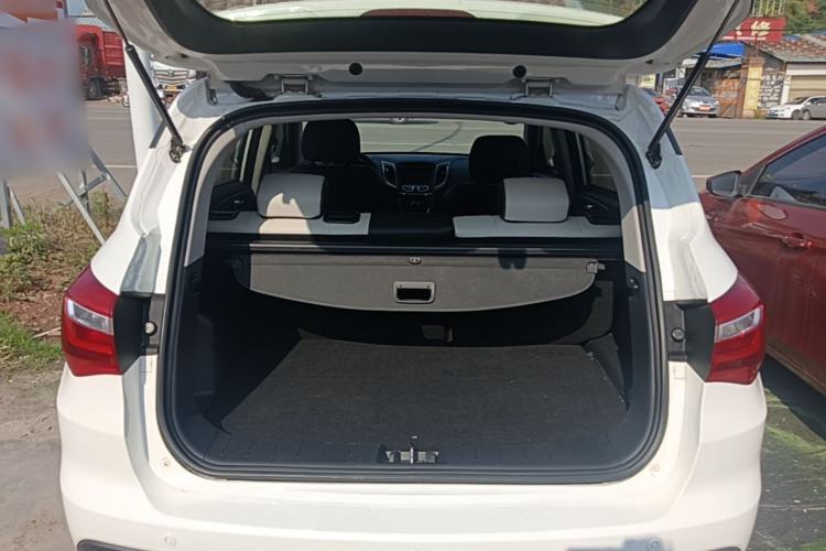 Used CHANGAN CS35 2017 1.6L Manual Luxury Model Trunk