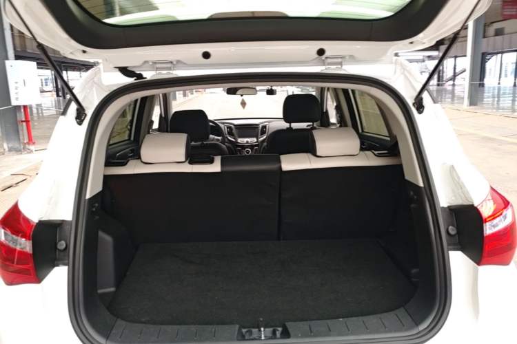 Used CHANGAN CS35 2017 1.6L Automatic Luxury Model Trunk