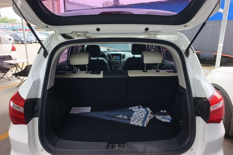 Used CHANGAN CS35 2017 1.6L Manual Luxury Model Trunk