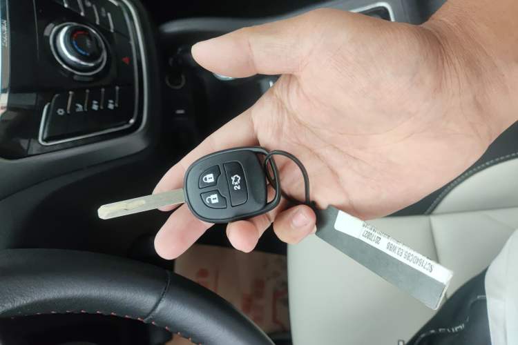 Used CHANGAN CS35 2017 1.6L Automatic Luxury Model Vehicle Key