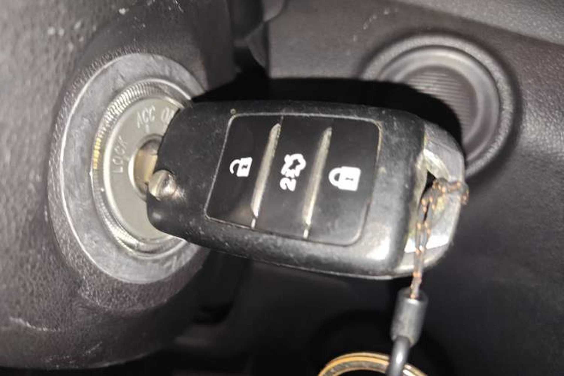 Used CHANGAN CS35 2017 1.6L Automatic Luxury Model Vehicle Key