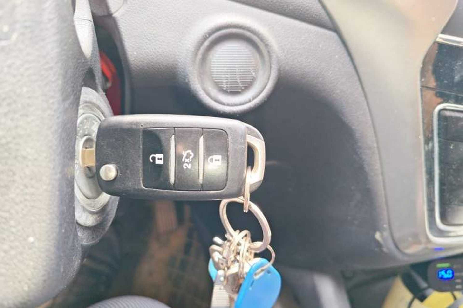 Used CHANGAN CS35 2017 1.6L Automatic Luxury Model Vehicle Key