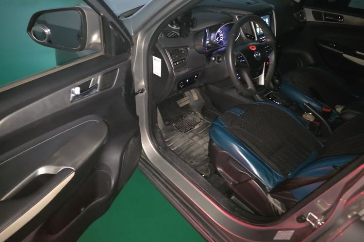 Used CHANGAN CS35 2017 1.6L Automatic Luxury Model Driver Seat