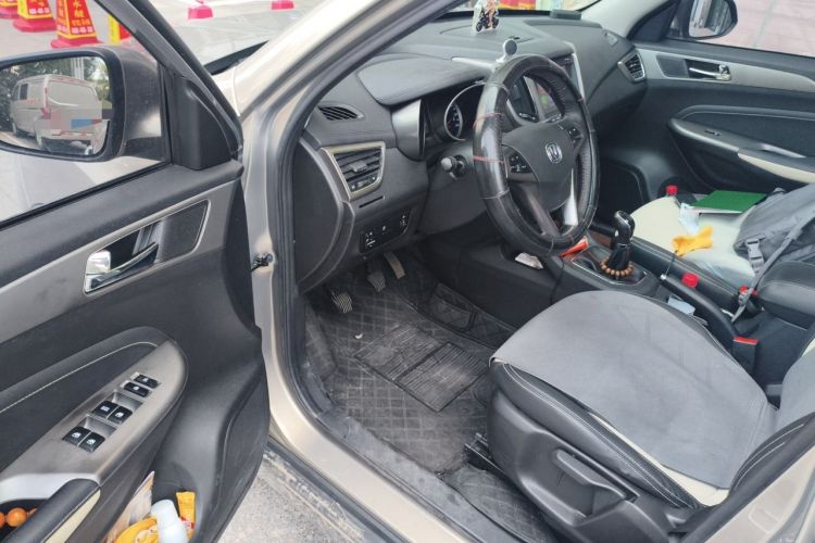 Used CHANGAN CS35 2017 1.6L Manual Luxury Model Driver Seat