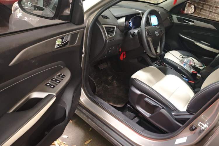 Used CHANGAN CS35 2017 1.6L Automatic Luxury Model Driver Seat