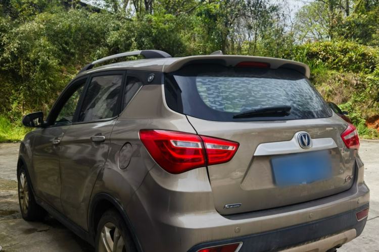 Used CHANGAN CS35 2017 1.6L Automatic Luxury Model Exterior 2