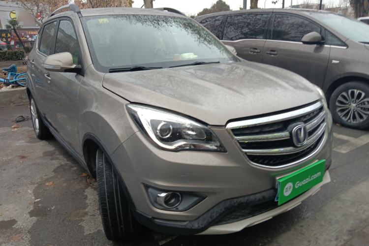 Used CHANGAN CS35 2017 1.6L Automatic Luxury Model Exterior 2