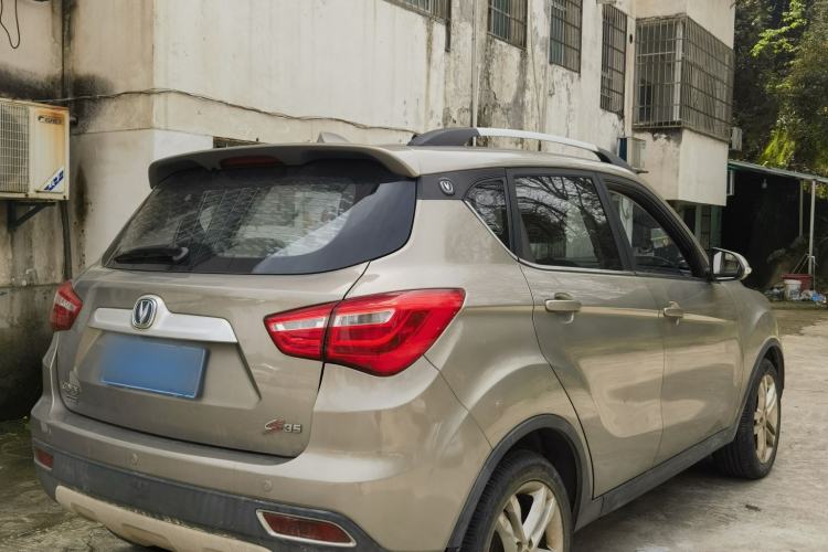 Used CHANGAN CS35 2017 1.6L Automatic Luxury Model Exterior 4