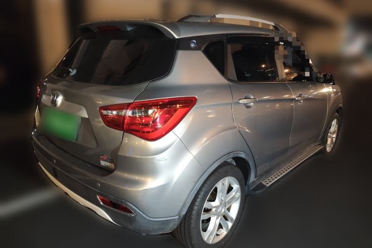 Used CHANGAN CS35 2017 1.6L Manual Luxury Model Exterior 5
