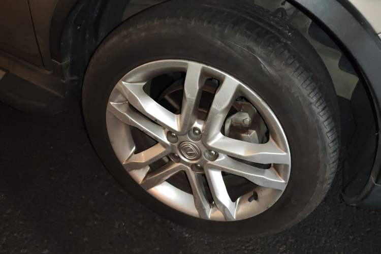 Used CHANGAN CS35 2017 1.6L Manual Luxury Model Exterior 7