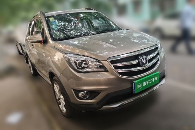 Used CHANGAN CS35 2017 1.6L Automatic Luxury Model Front Right 45 Deg