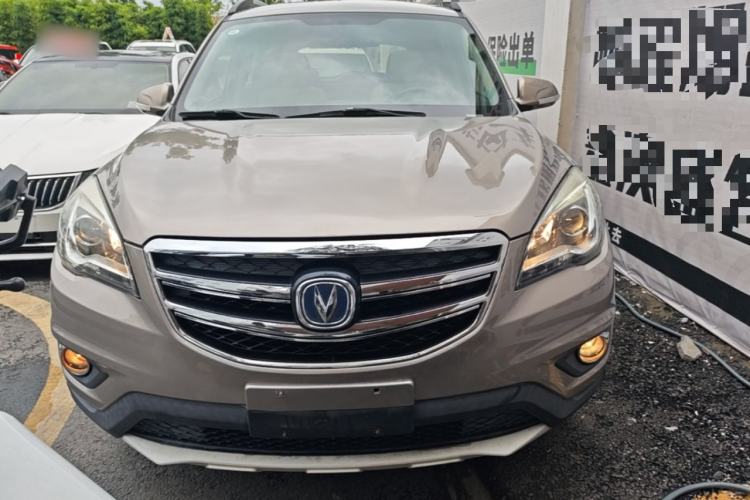 Used CHANGAN CS35 2017 1.6L Manual Luxury Model Front
