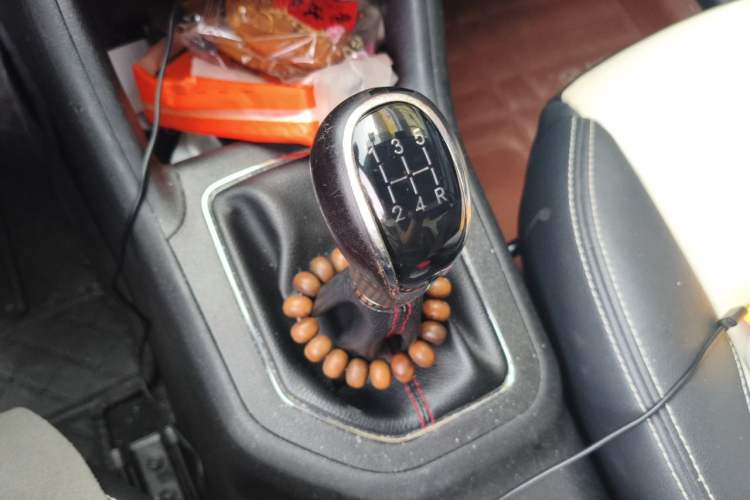 Used CHANGAN CS35 2017 1.6L Manual Luxury Model Gear Lever