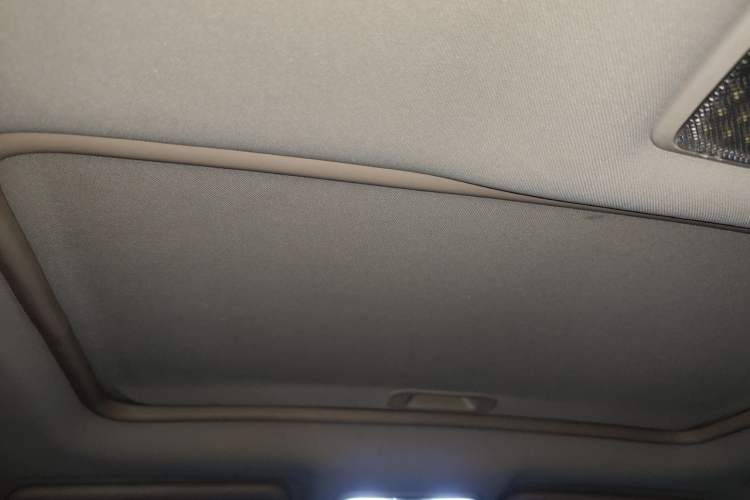 Used CHANGAN CS35 2017 1.6L Manual Luxury Model Headliner