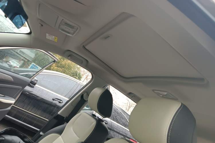 Used CHANGAN CS35 2017 1.6L Automatic Luxury Model Headliner