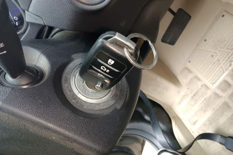 Used CHANGAN CS35 2017 1.6L Automatic Luxury Model Interior 1
