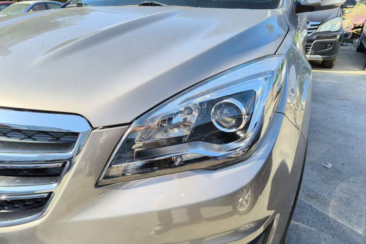 Used CHANGAN CS35 2017 1.6L Manual Luxury Model Left Front Headlight