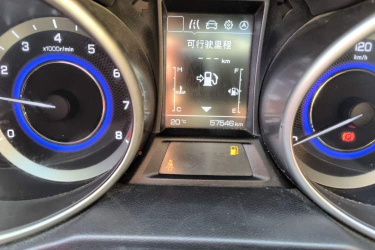 Used CHANGAN CS35 2017 1.6L Manual Luxury Model Odometer Close Up