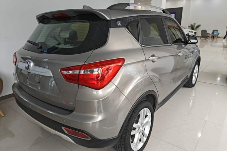 Used CHANGAN CS35 2017 1.6L Automatic Luxury Model Rear Right 45 Deg
