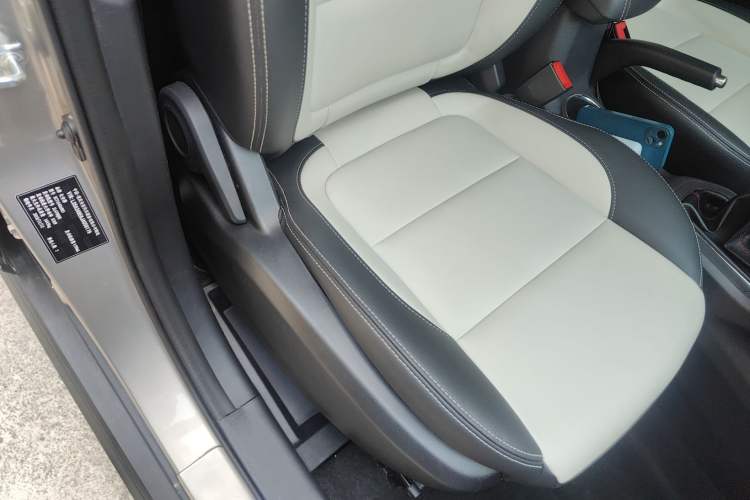 Used CHANGAN CS35 2017 1.6L Manual Luxury Model Right Front Seat