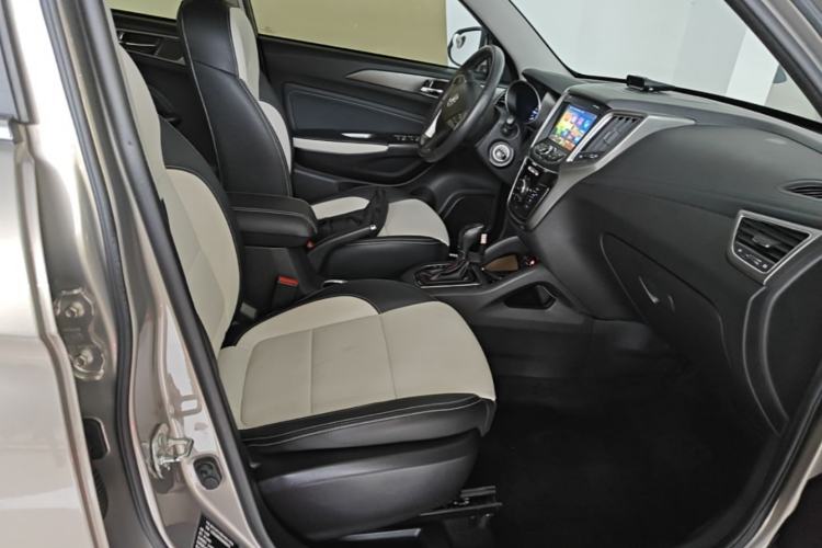 Used CHANGAN CS35 2017 1.6L Automatic Luxury Model Right Front Seat