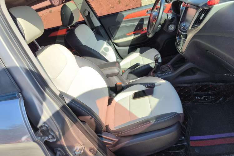 Used CHANGAN CS35 2017 1.6L Manual Luxury Model Right Front Seat