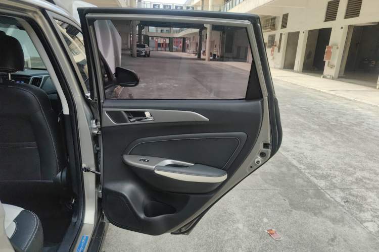 Used CHANGAN CS35 2017 1.6L Manual Luxury Model Right Rear Door Interior