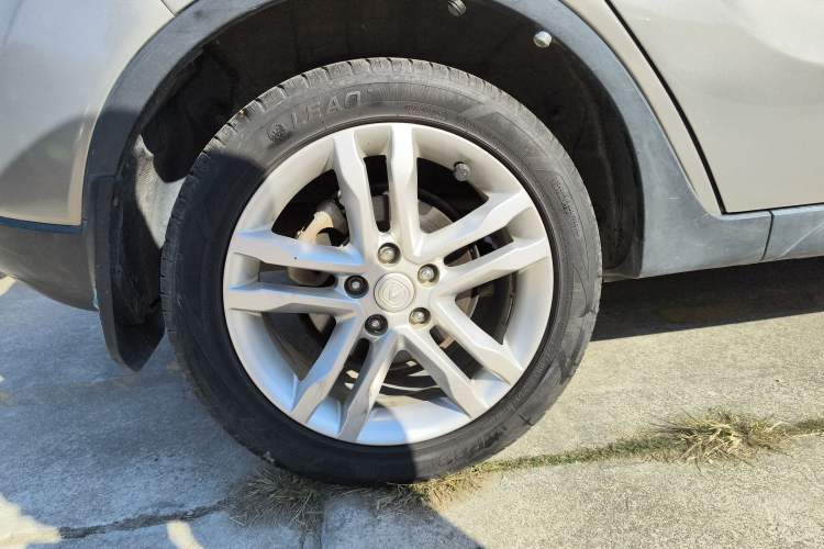 Used CHANGAN CS35 2017 1.6L Manual Luxury Model Right Rear Wheel Hub