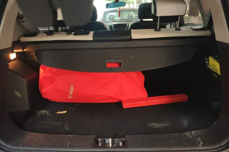 Used CHANGAN CS35 2017 1.6L Automatic Luxury Model Trunk