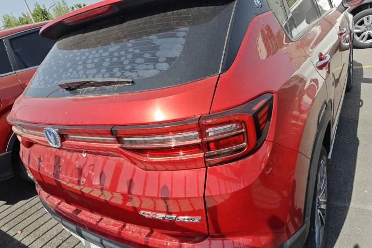 Used CHANGAN CS35PLUS 2018 1.6L Automatic Changlian Edition China V Standard Exterior 4