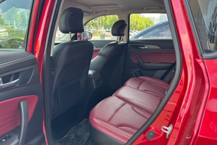 Used CHANGAN CS35PLUS 2019 1.4T DCT Chuanlian Blue Whale Edition Interior 3