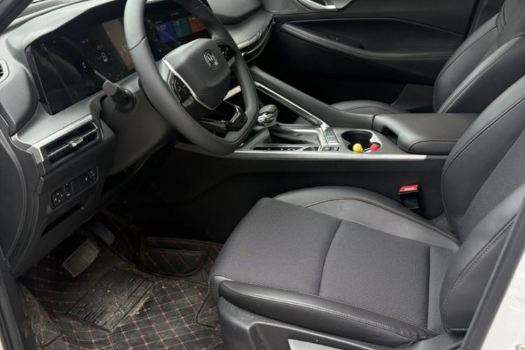 Used CHANGAN CS35PLUS 2023 Enjoy Edition 1.4T DCT Luxury Model Interior 4
