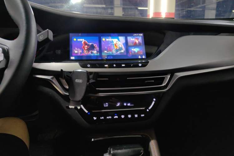 Used CHANGAN CS35PLUS 2018 1.6L Automatic Changlian Edition China V Standard Audio And AC Panel